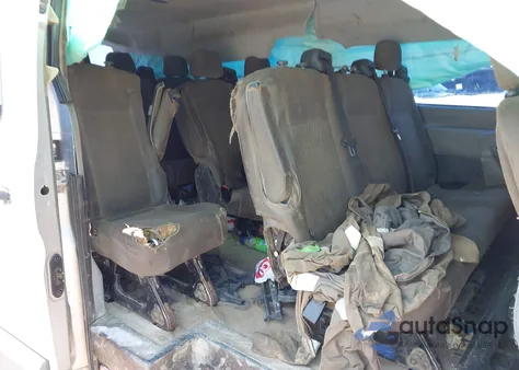 2016 Ford Transit Xlt z USA, uszkodzony, nr VIN 1FBZX2YM5GKB12446